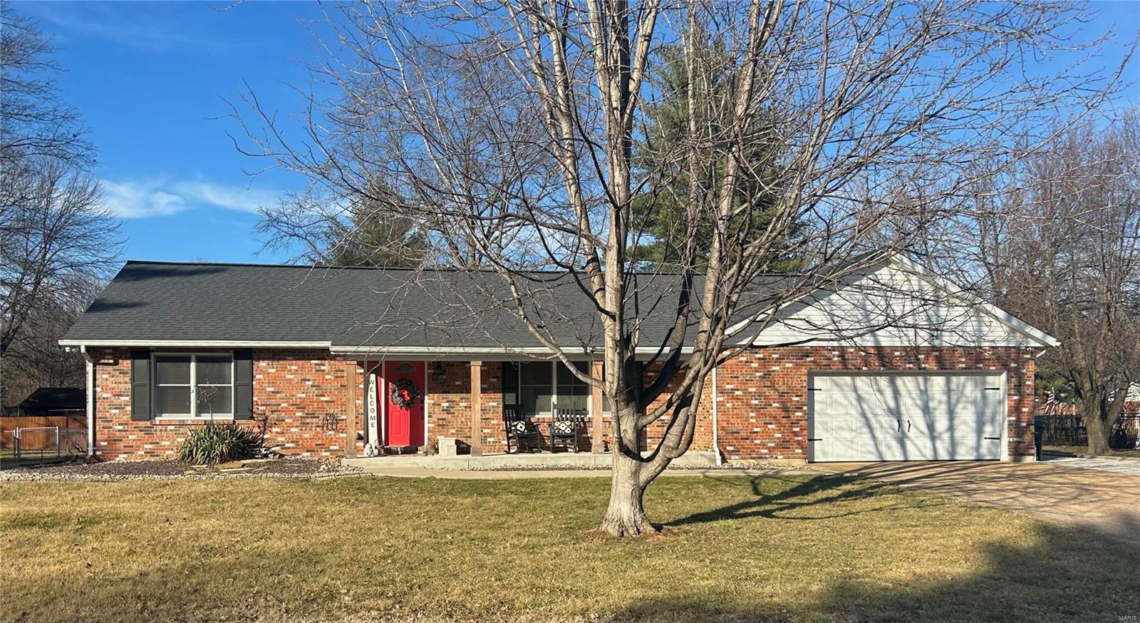 711 Pine Tree Lane