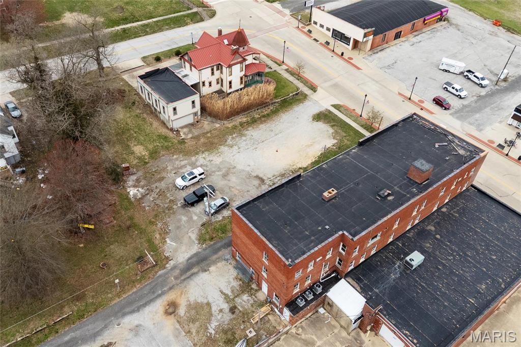 612 W Gallatin Street