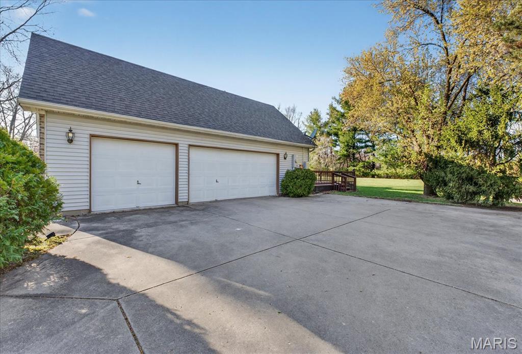 1919 White Birch Lane