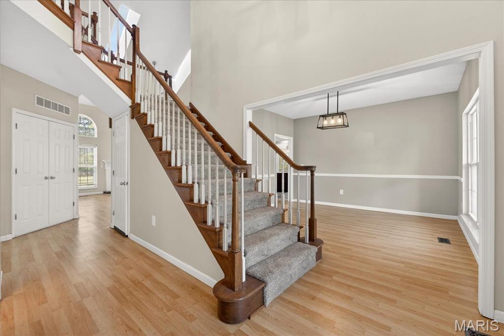 1919 White Birch Lane