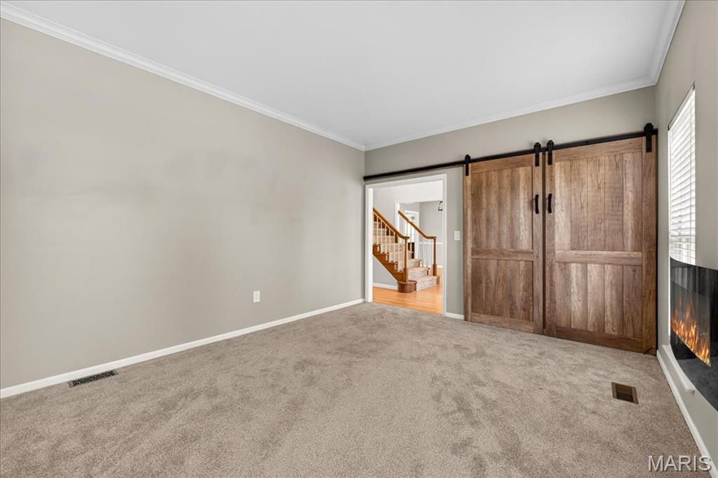 1919 White Birch Lane
