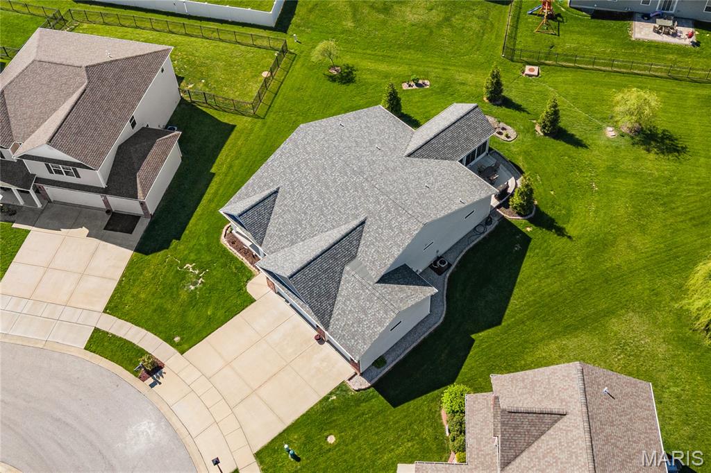 660 Willowbrook Way