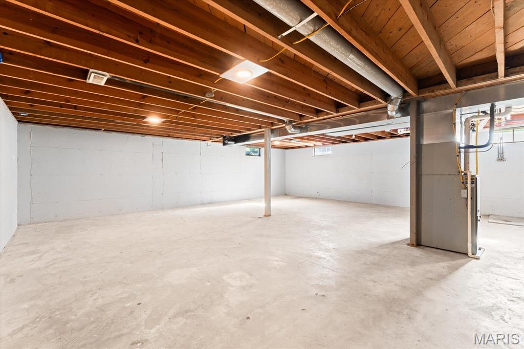 16 N 10th Street