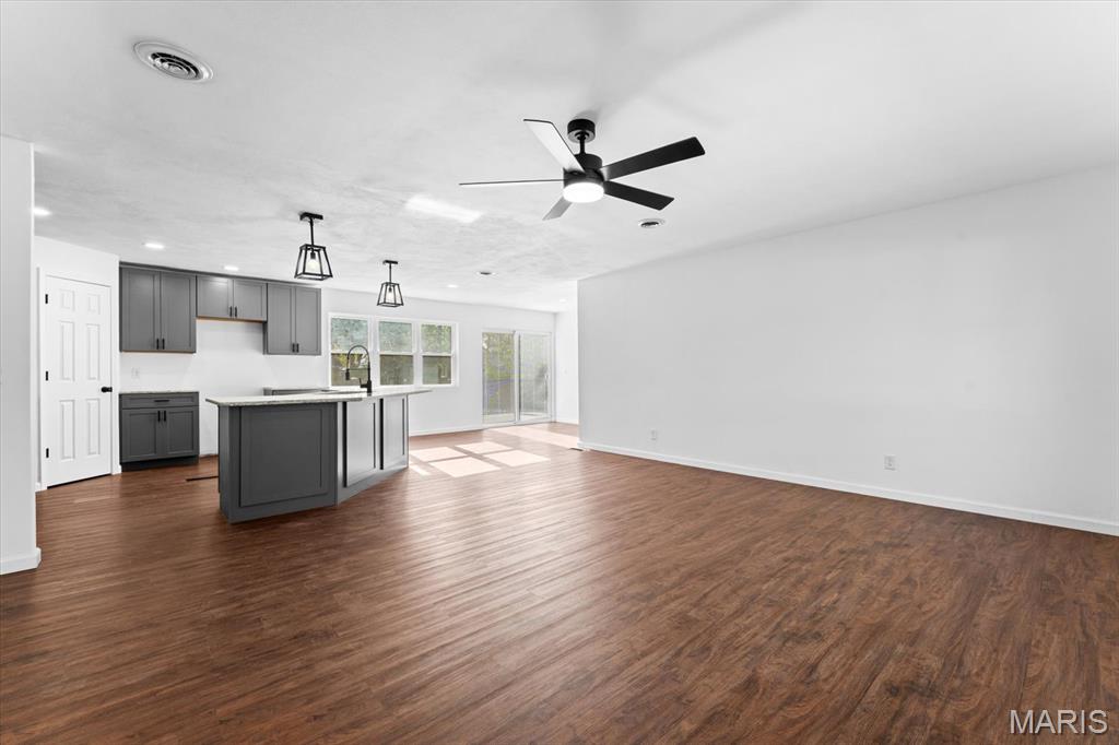 16 N 10th Street