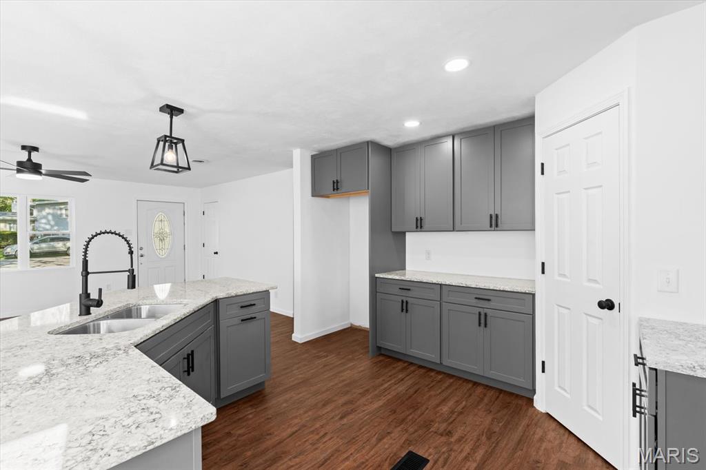 16 N 10th Street