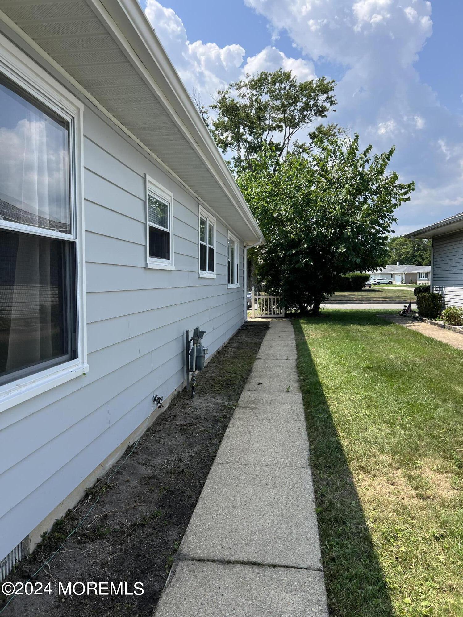 122 Charlotteville Drive