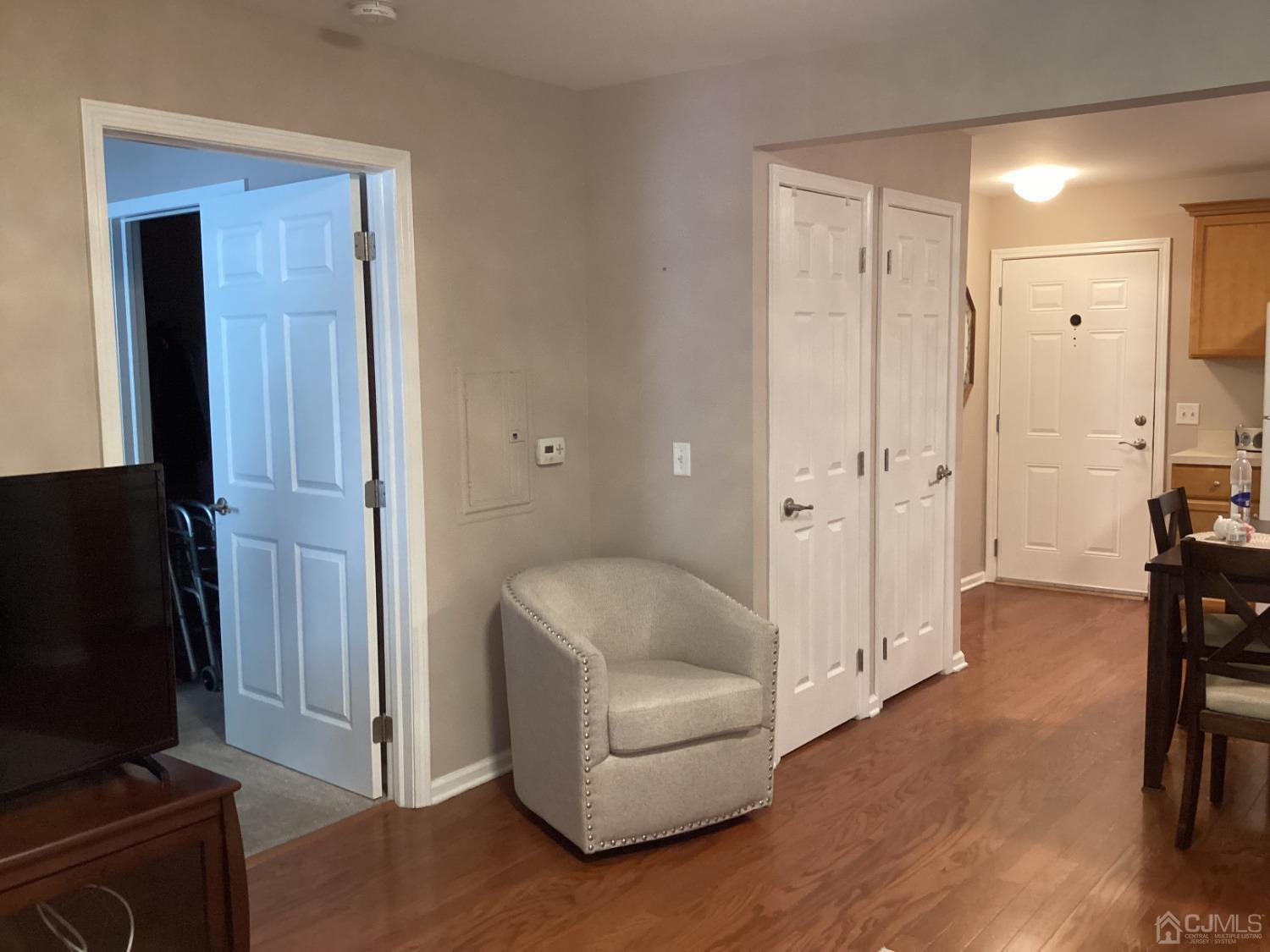 19-19 Liddle Avenue