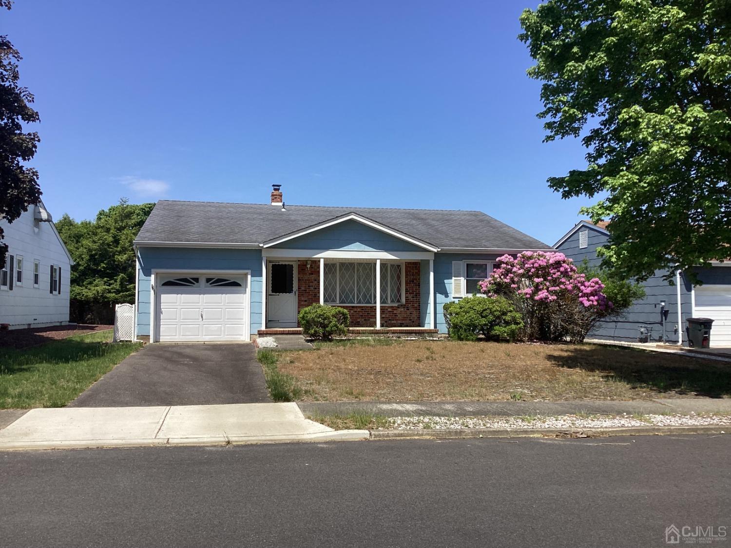 11-11 Piermont Road