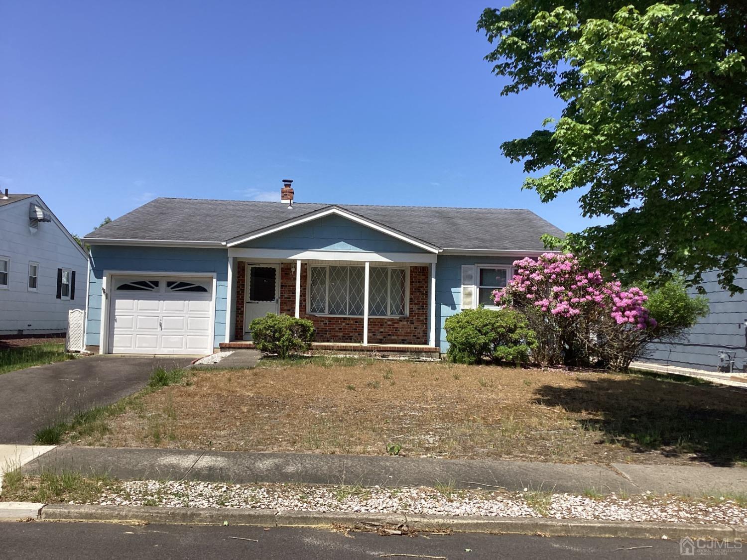 11-11 Piermont Road