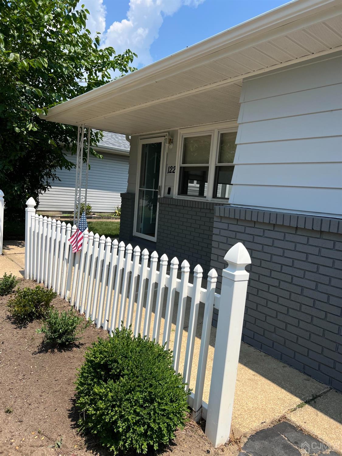 122 Charlotteville Drive S