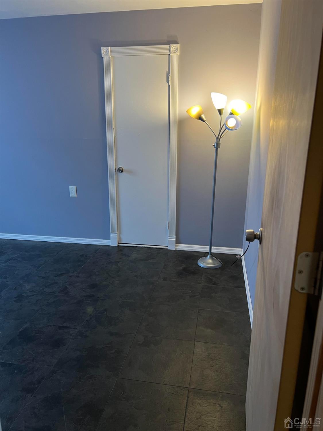 122 Charlotteville Drive S