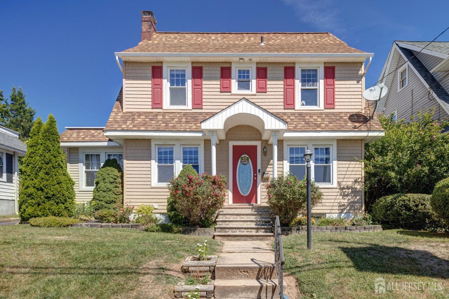 46 Glencourt Avenue