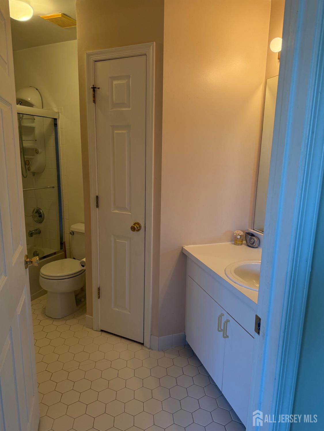 2408 Timber Ridge Court # 24