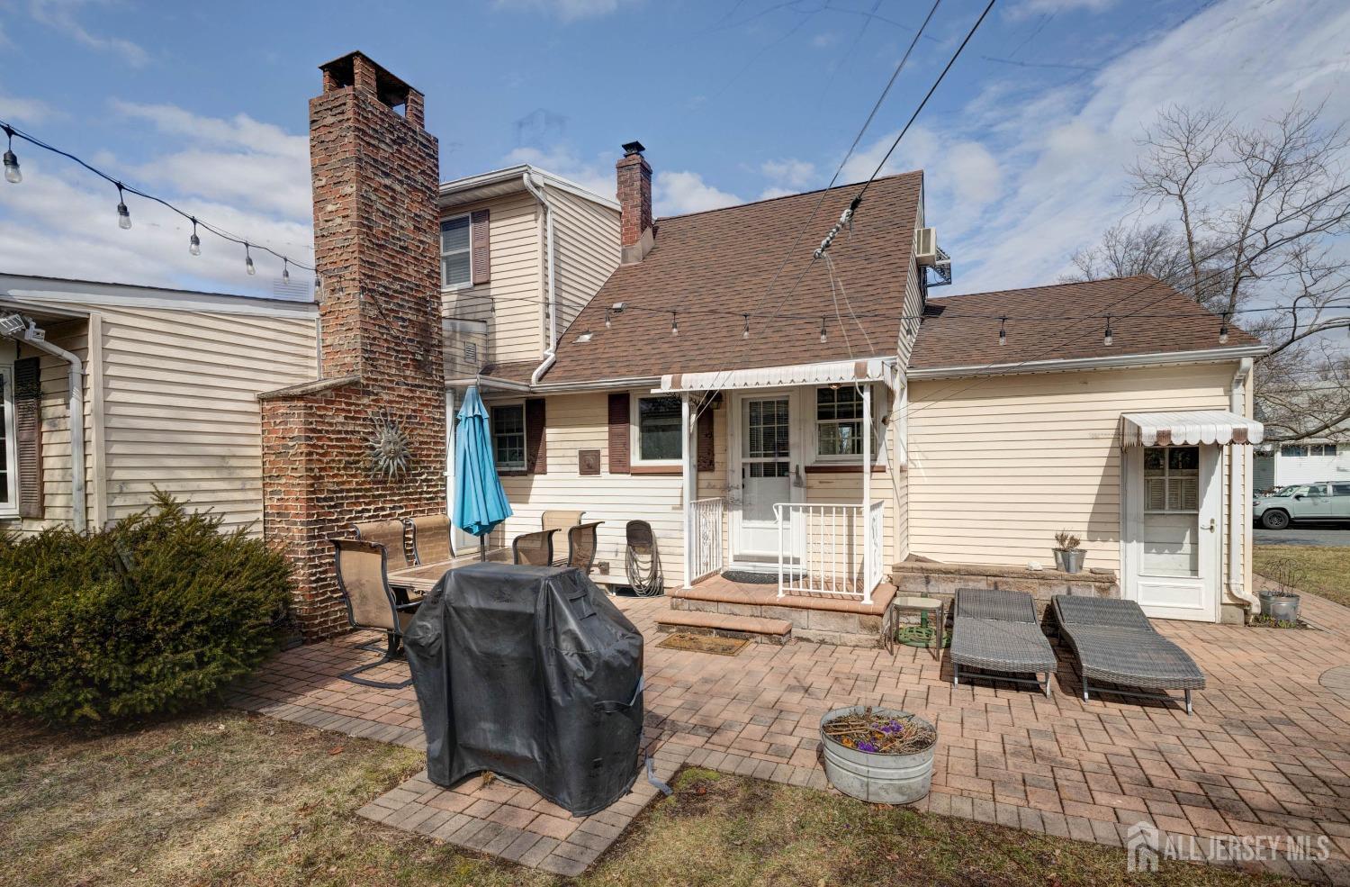 11 Yuro Drive