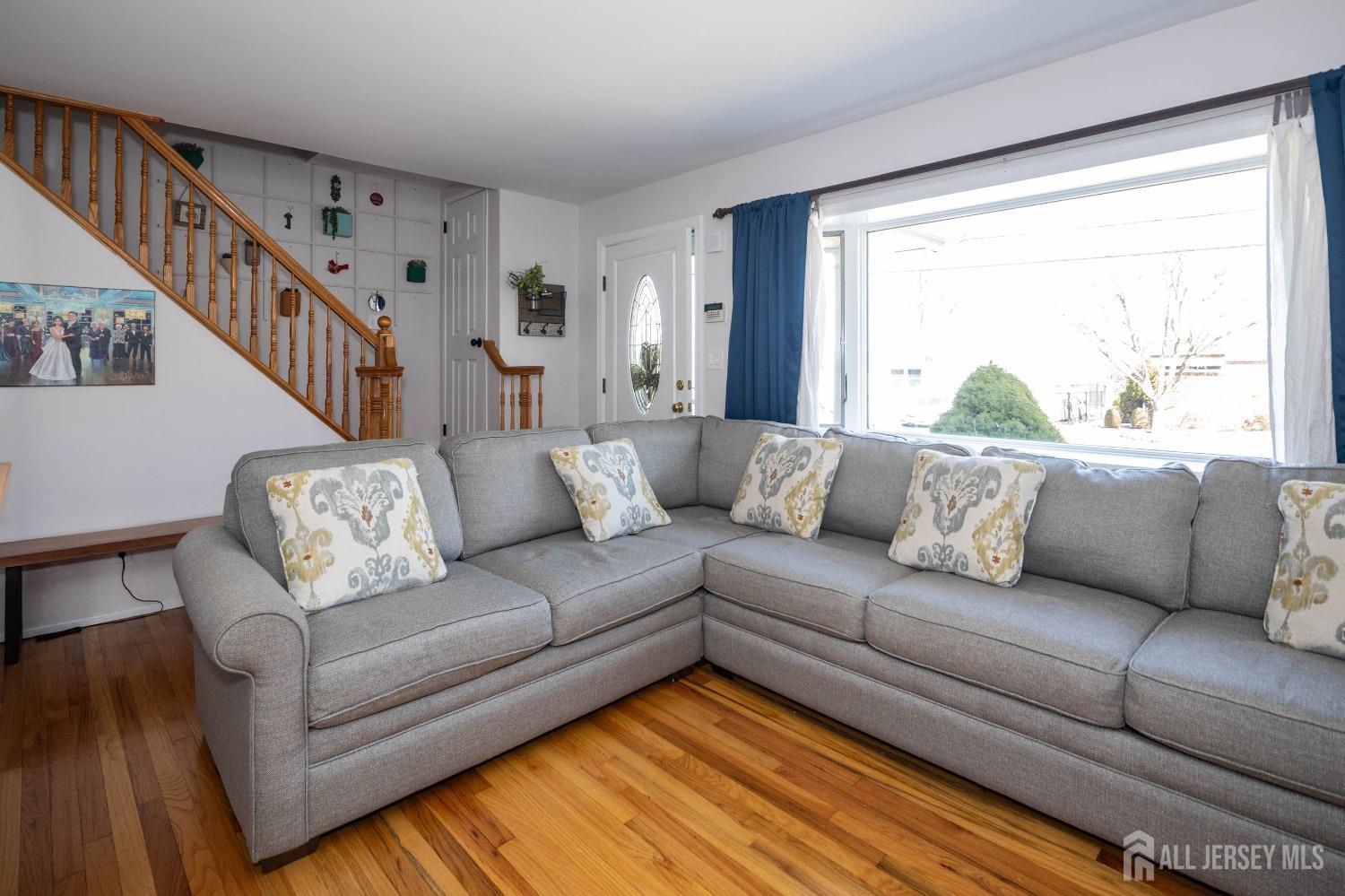 11 Yuro Drive