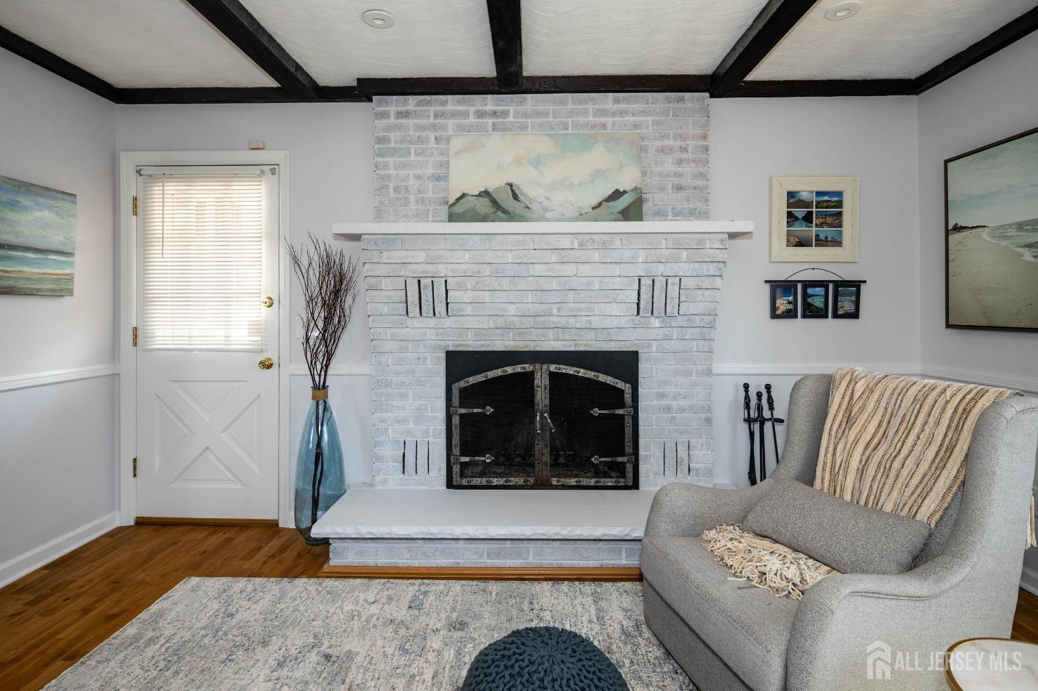 11 Yuro Drive