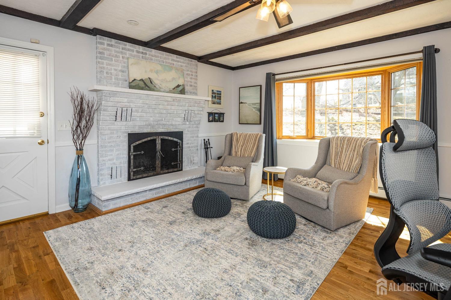 11 Yuro Drive