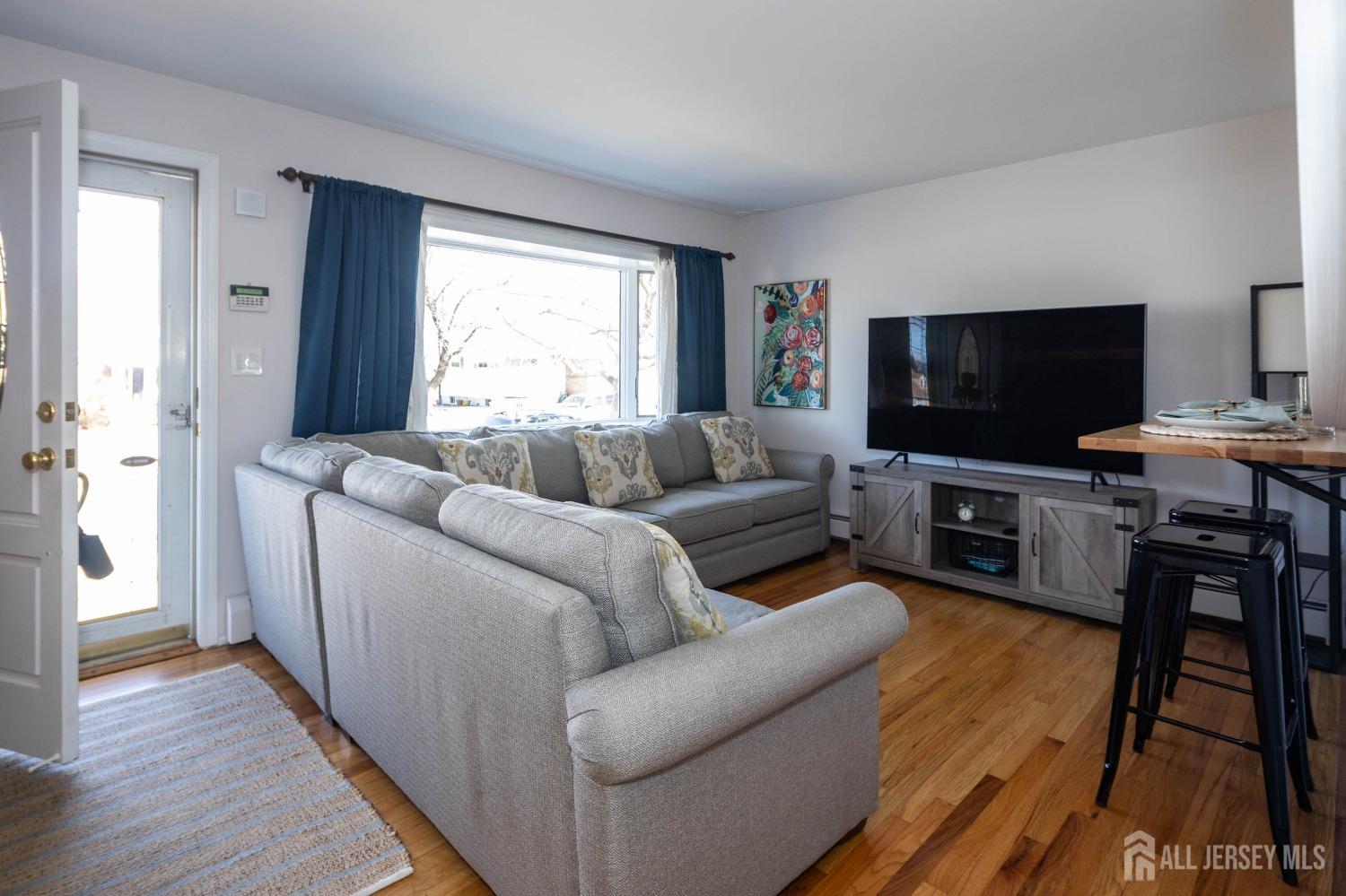11 Yuro Drive