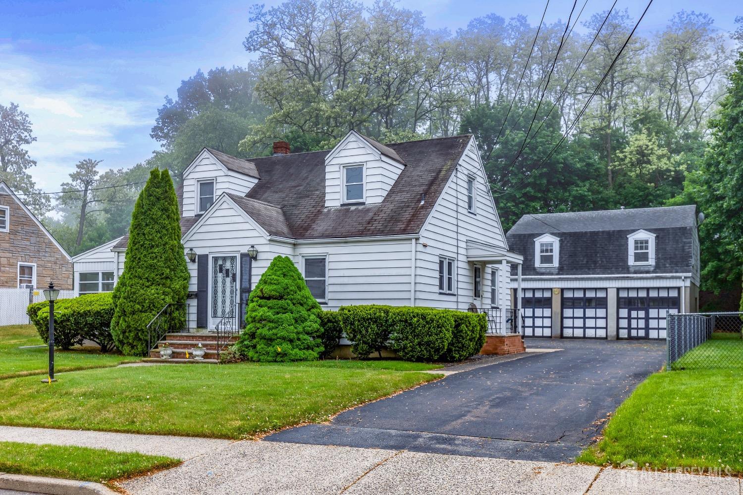 125 Deerfield Road