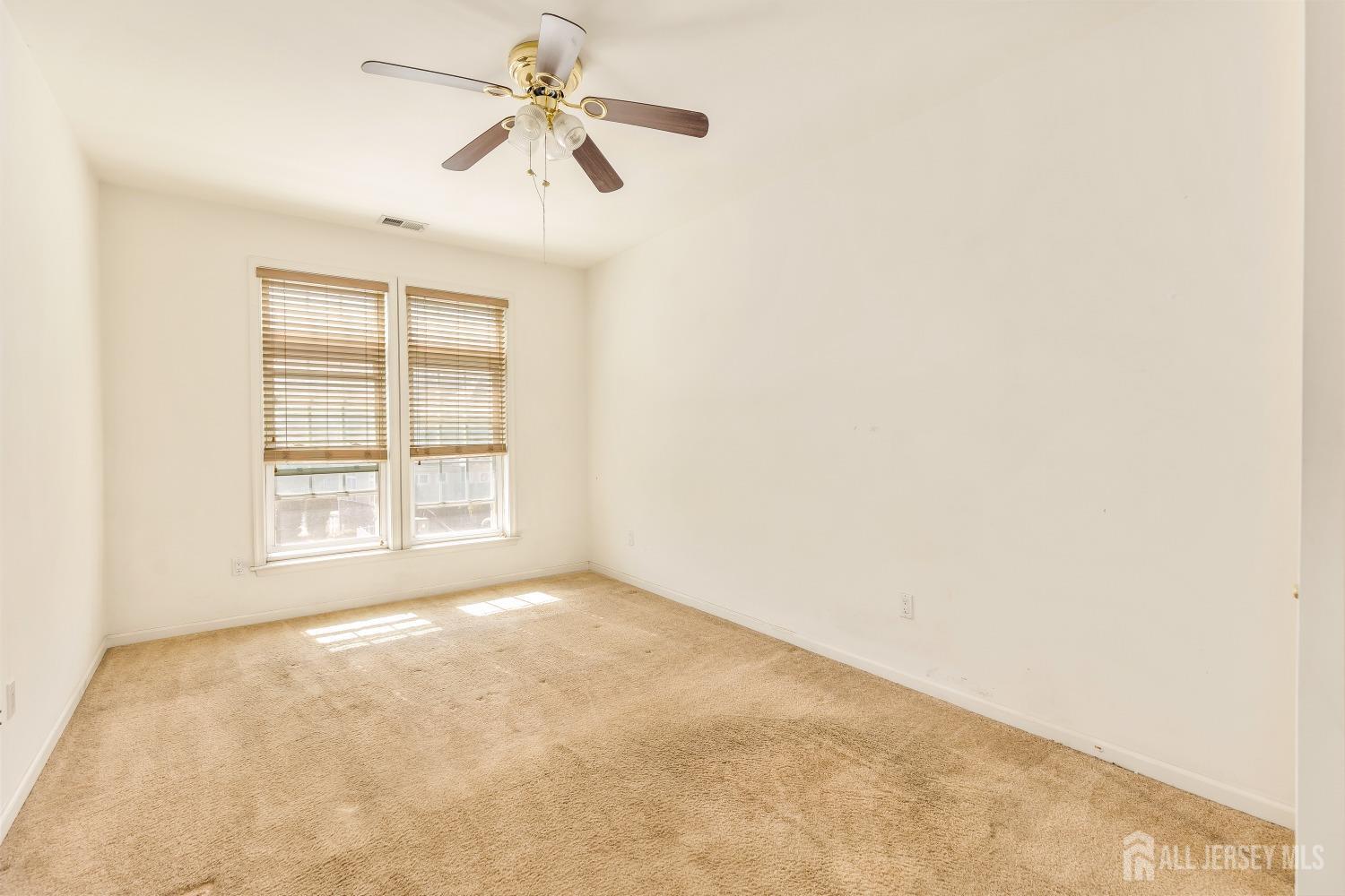 1304 Cedar Village Boulevard # 304