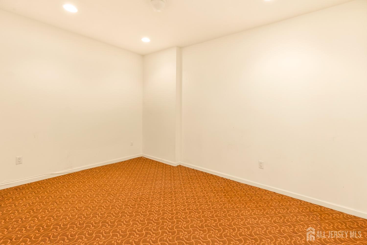 1304 Cedar Village Boulevard # 304