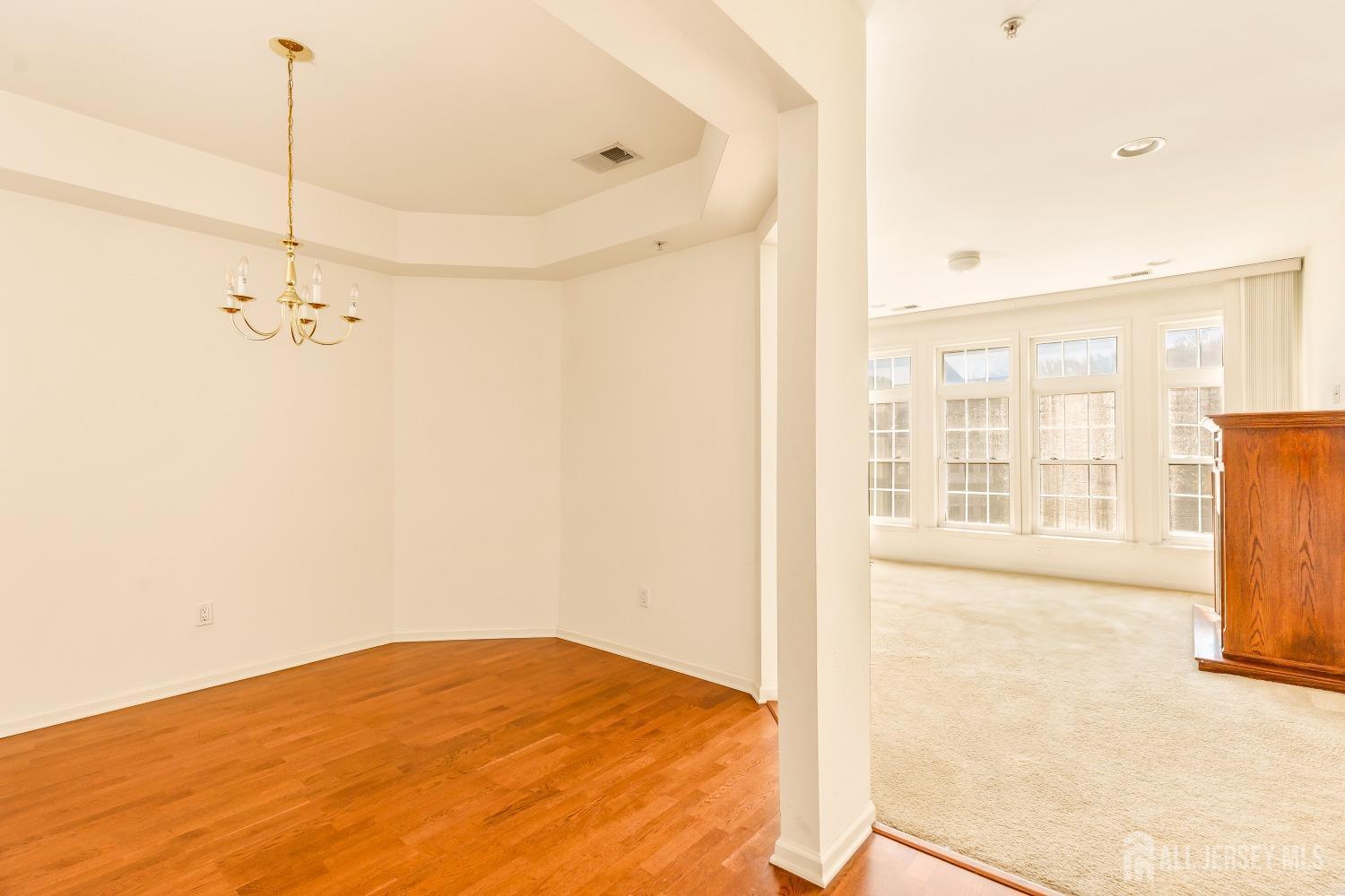 1304 Cedar Village Boulevard # 304