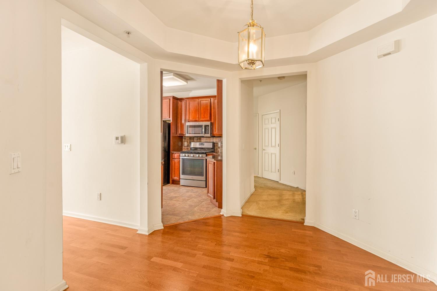1304 Cedar Village Boulevard # 304