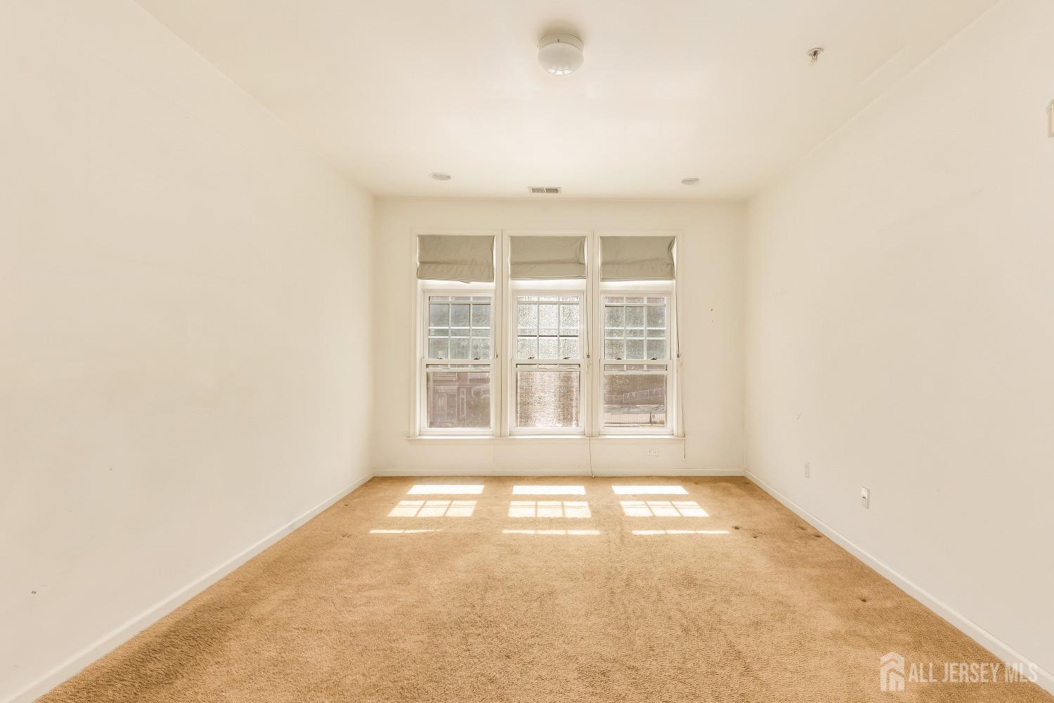 1304 Cedar Village Boulevard # 304