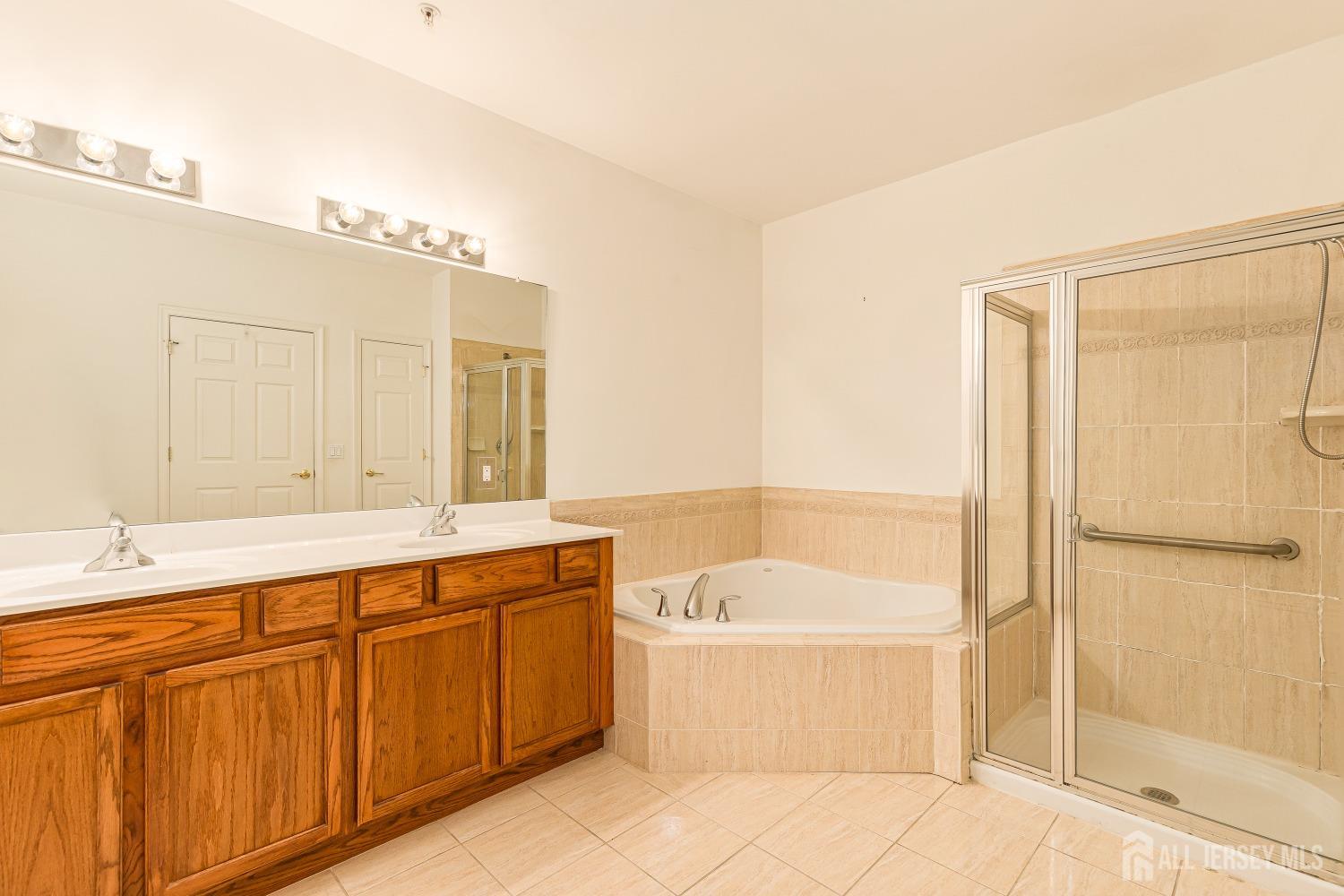 1304 Cedar Village Boulevard # 304