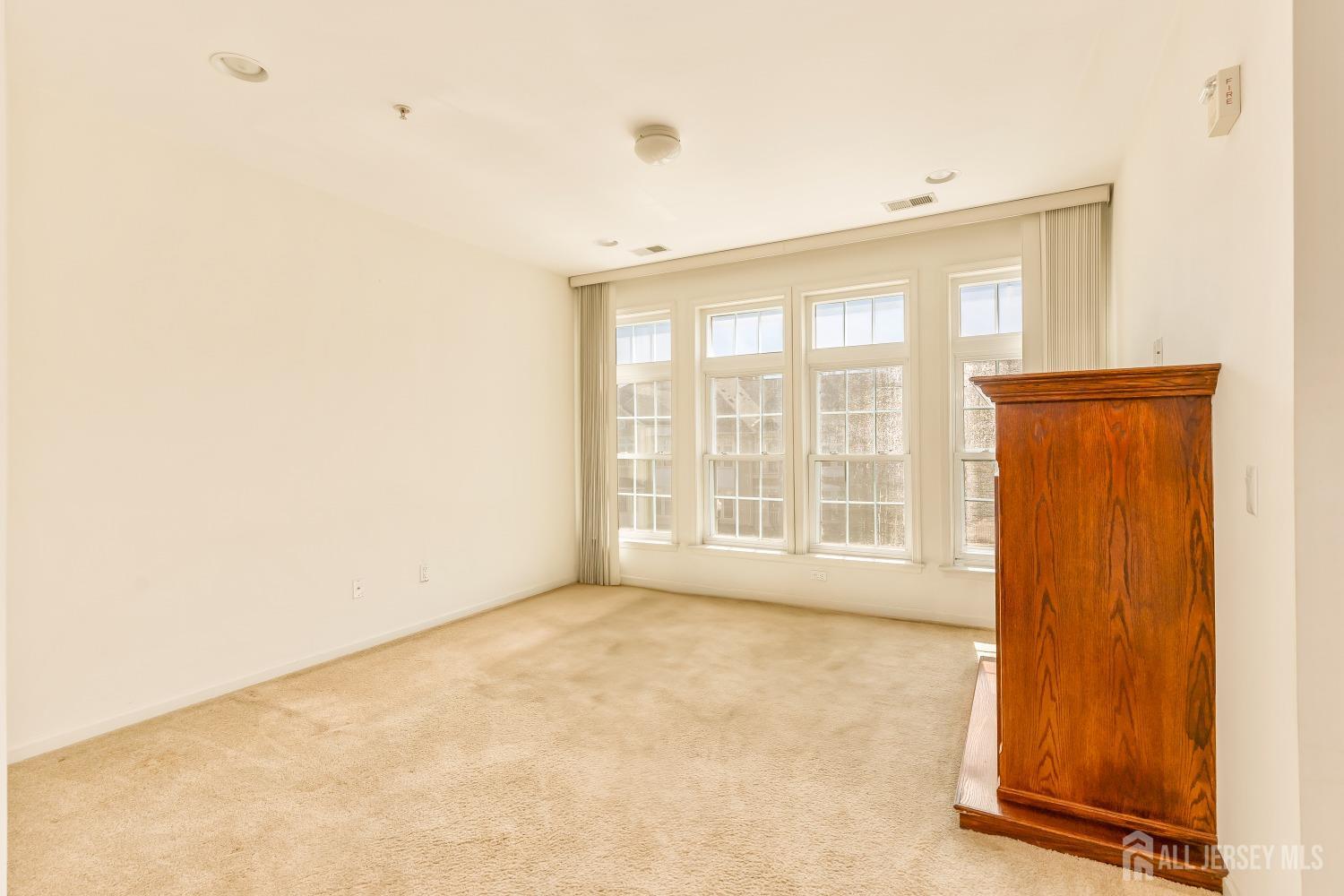 1304 Cedar Village Boulevard # 304