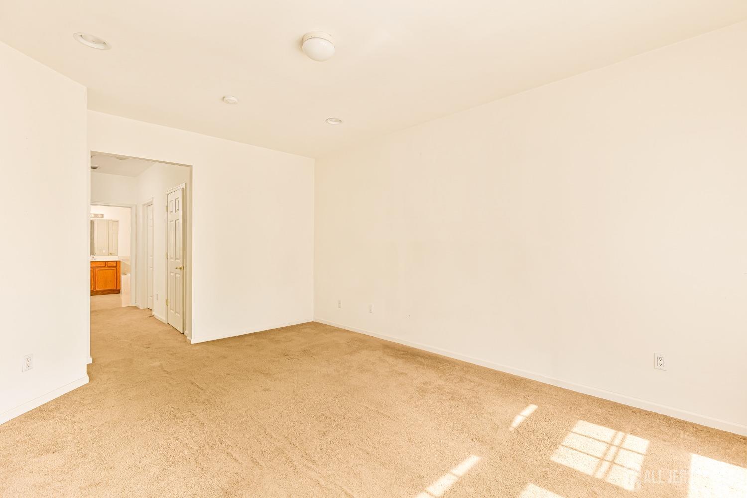 1304 Cedar Village Boulevard # 304