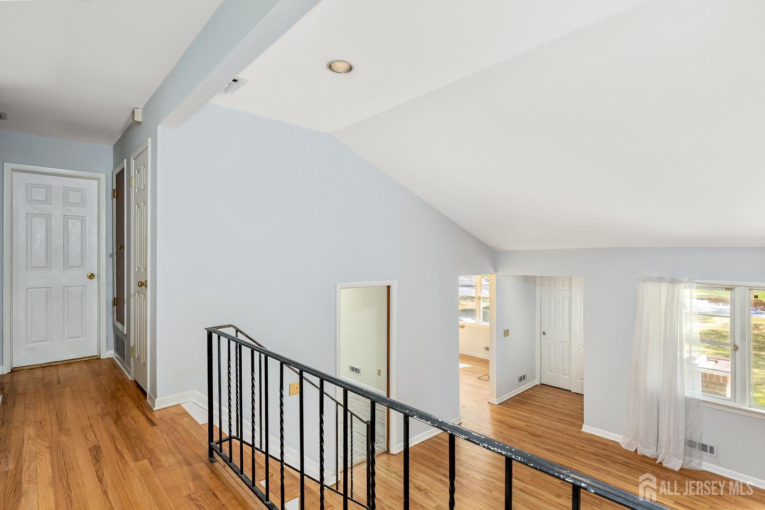 745 Schoolhouse Lane