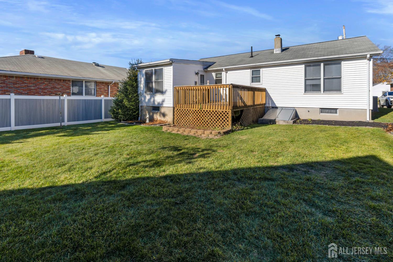 122 Nickel Avenue
