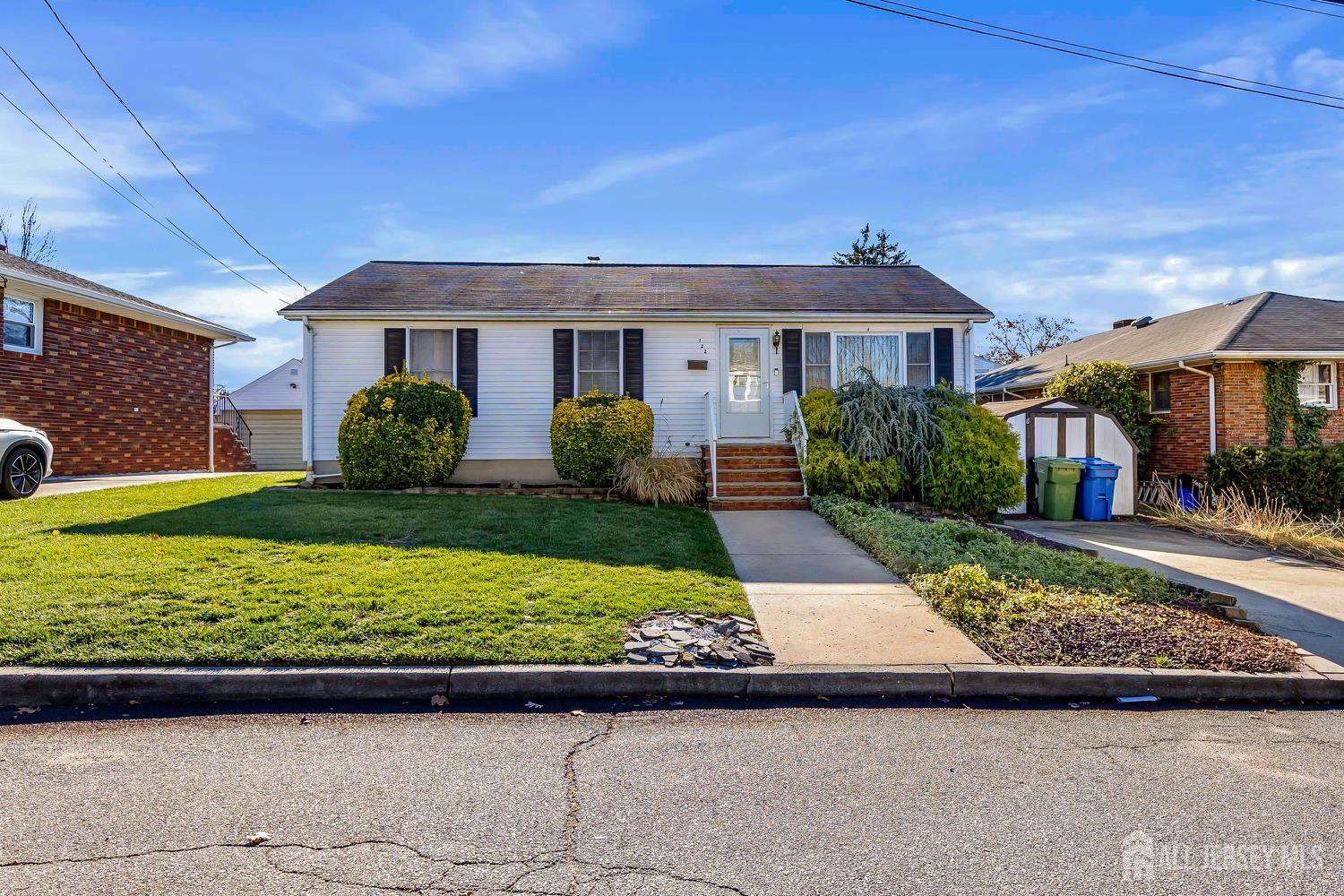 122 Nickel Avenue
