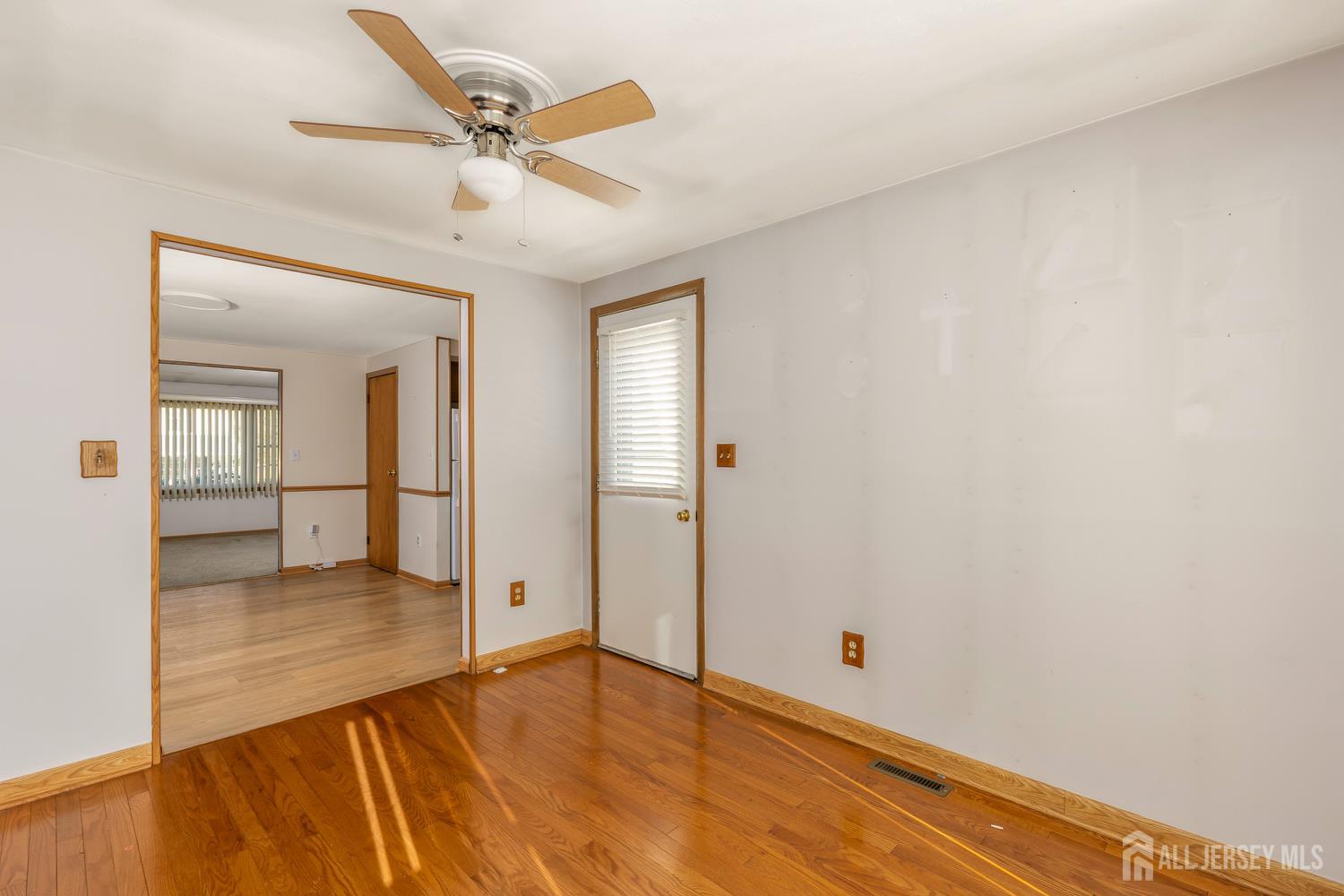 122 Nickel Avenue
