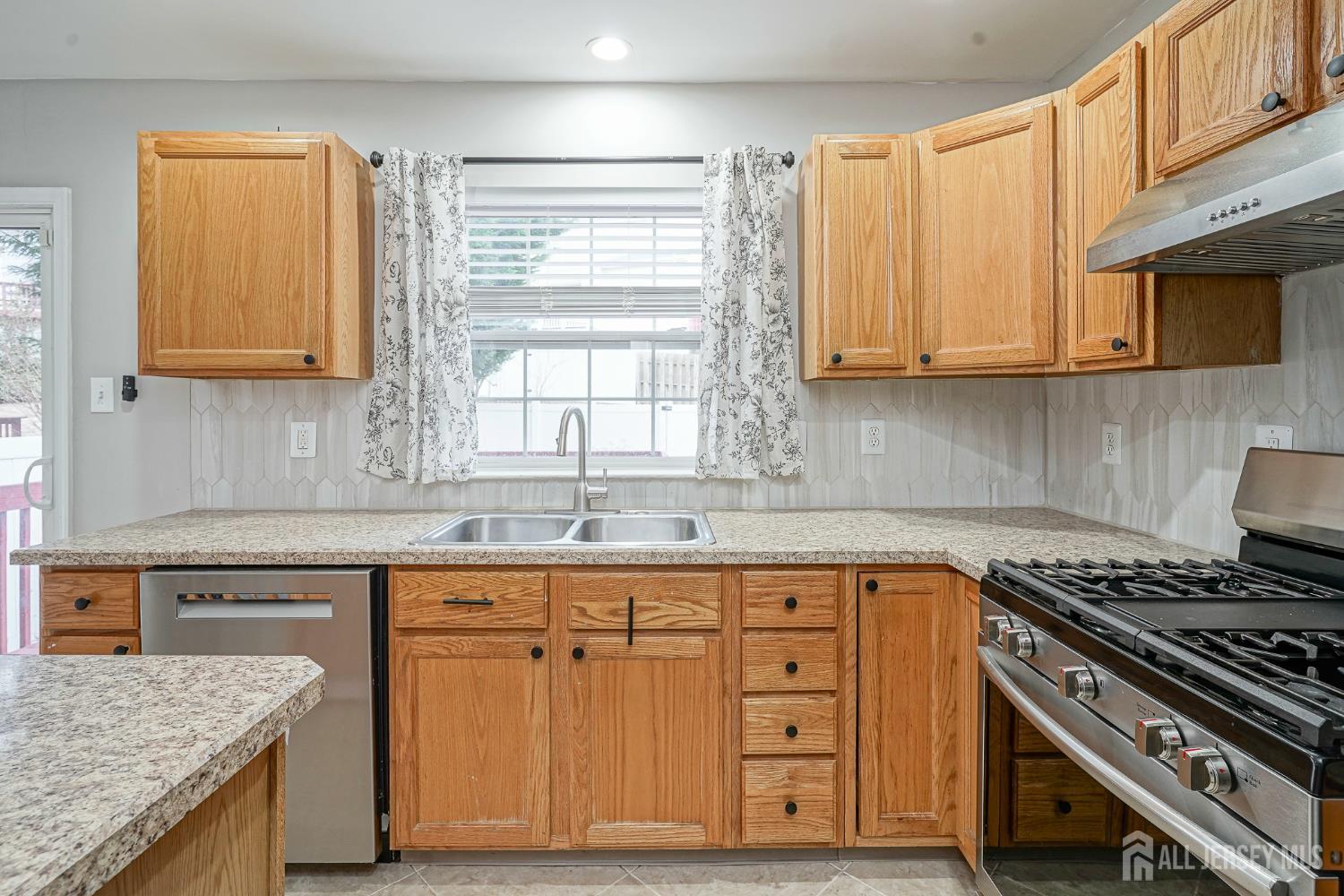 604 Sangreal Court