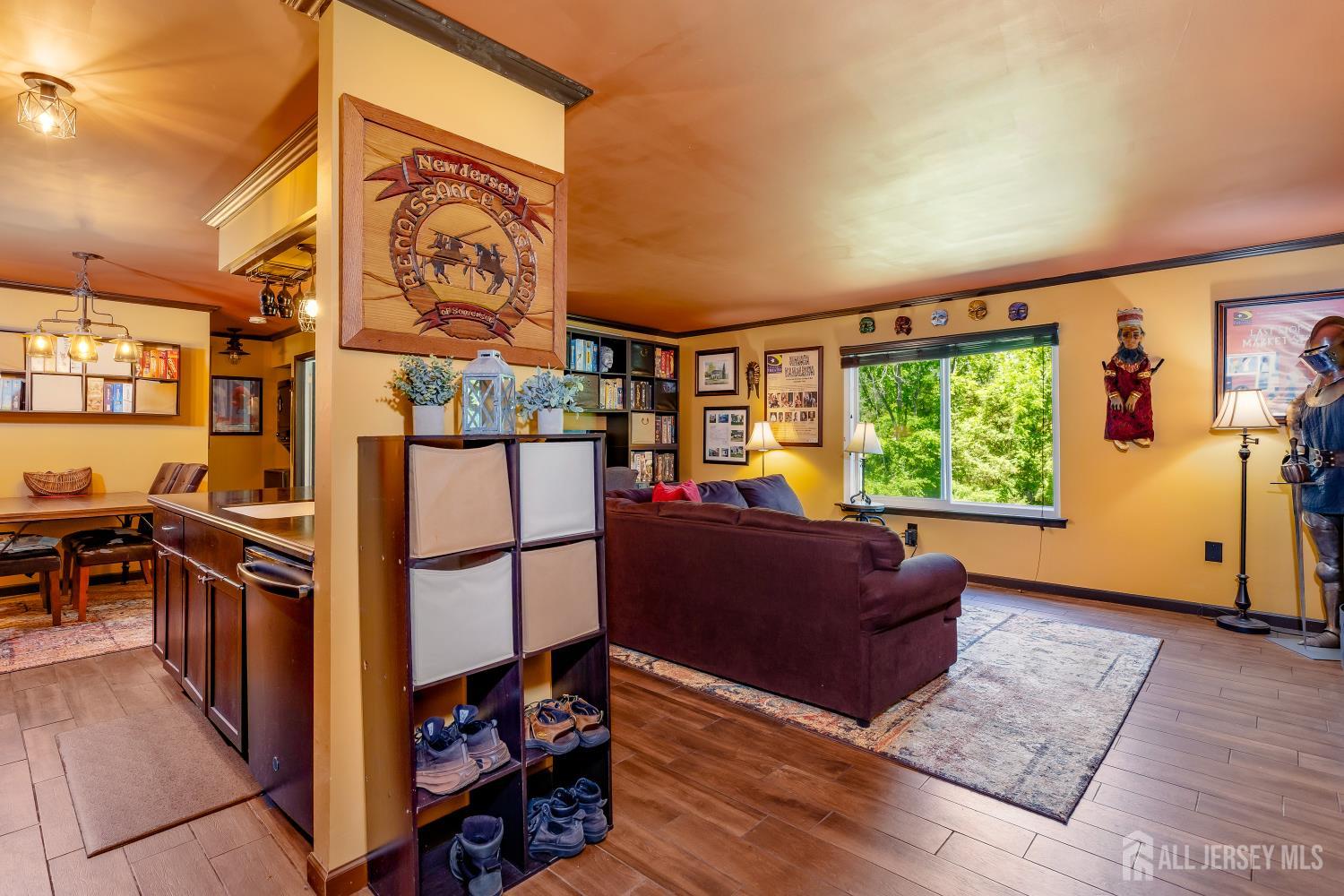 18 Steeplechase Court