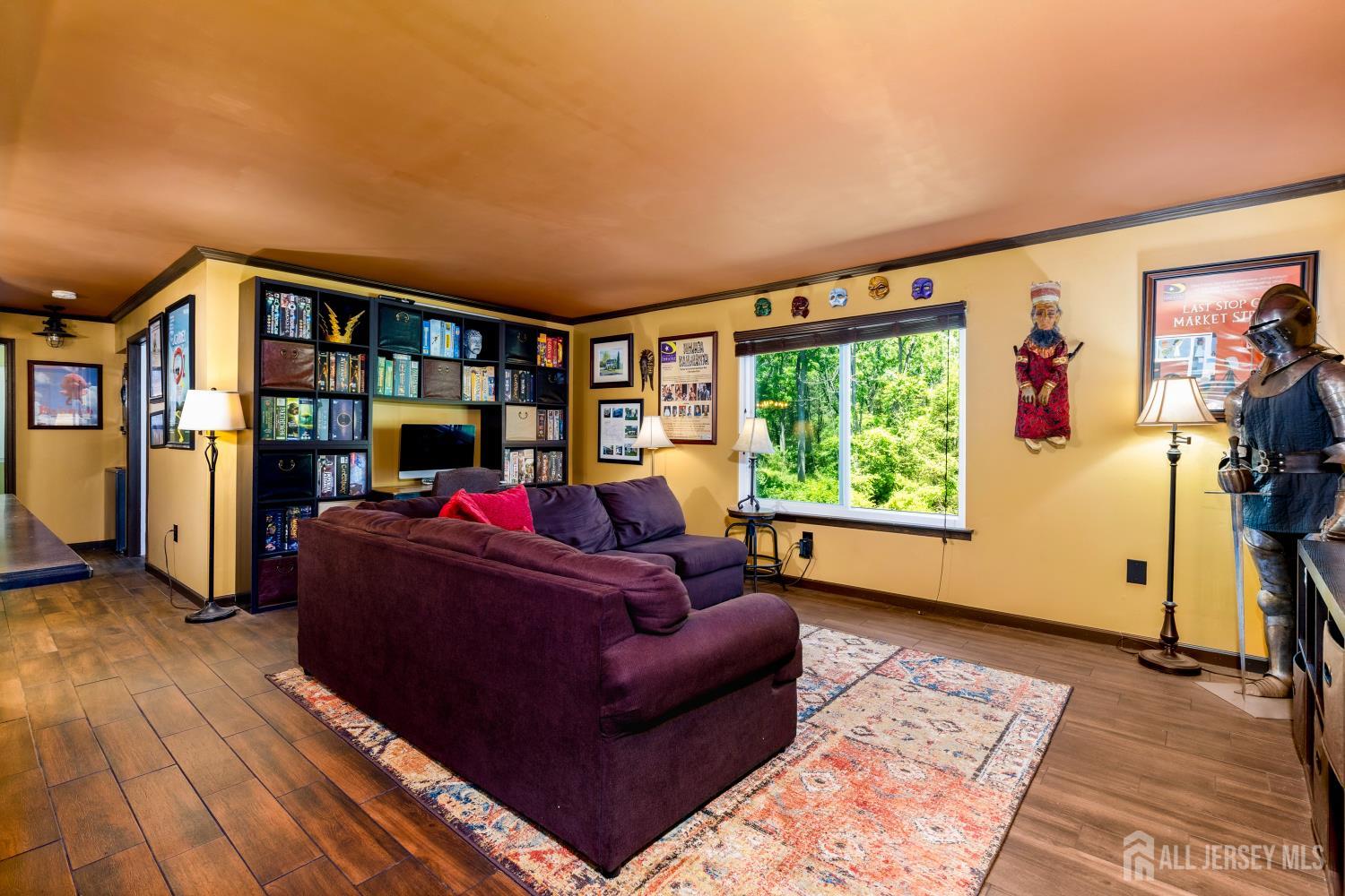 18 Steeplechase Court