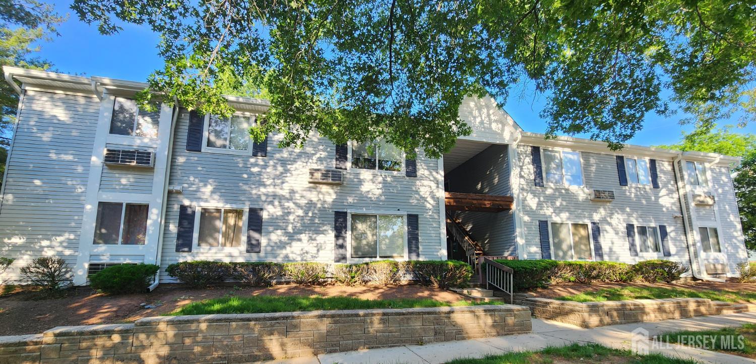 18 Steeplechase Court