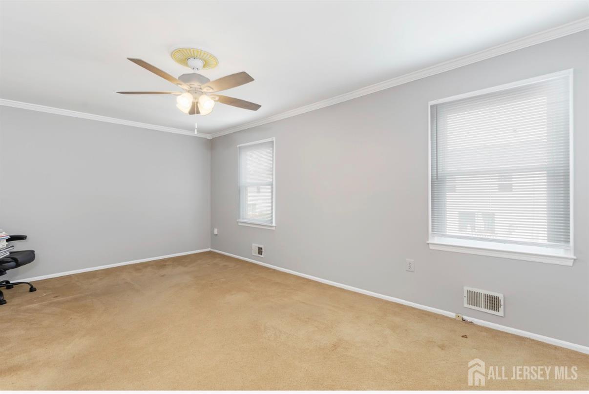 3 Tiger Lilly Court