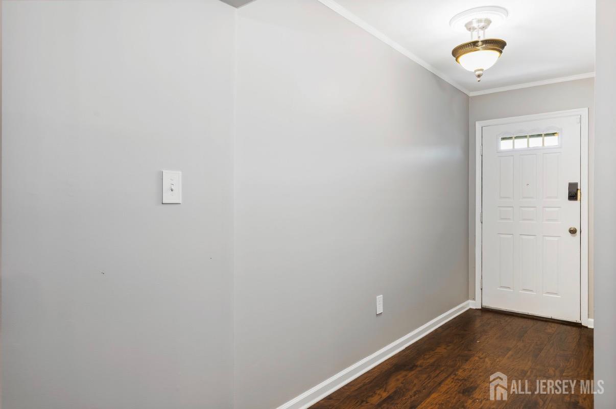 3 Tiger Lilly Court