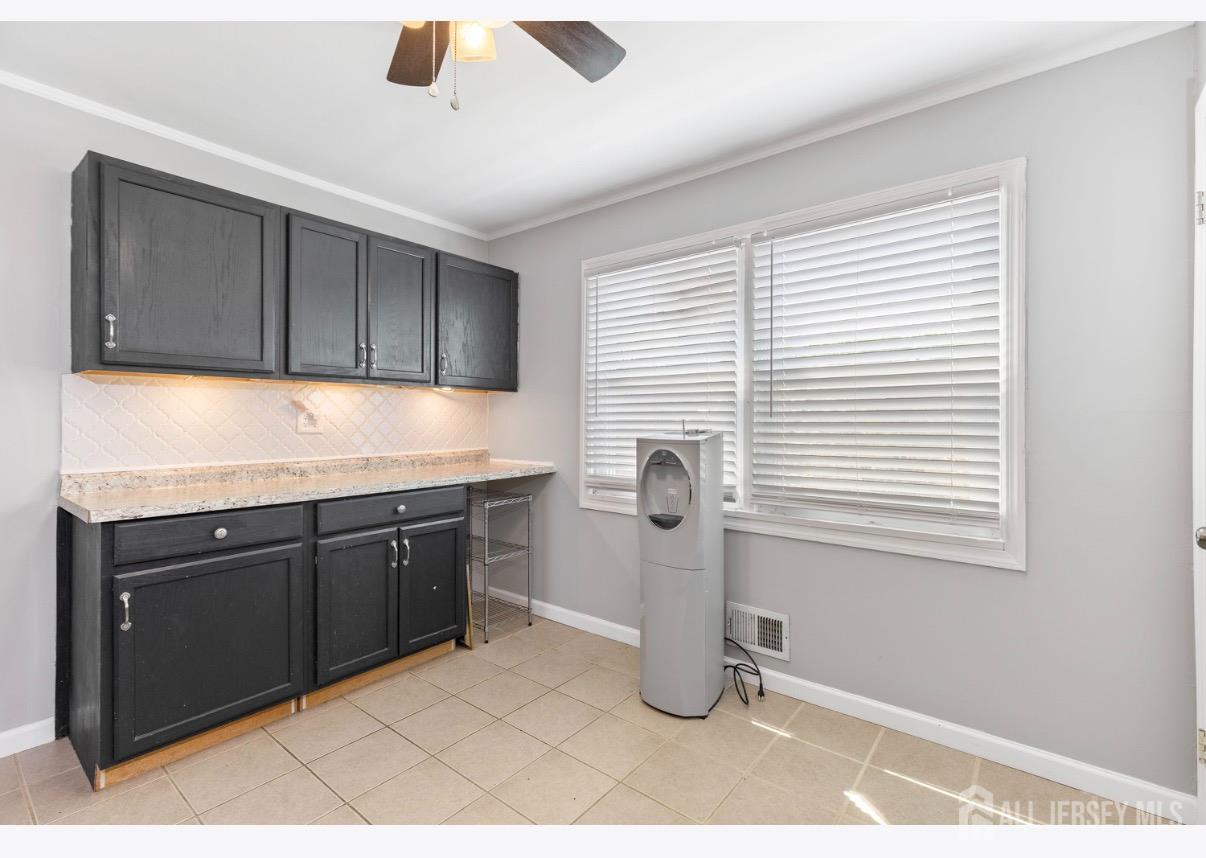 3 Tiger Lilly Court