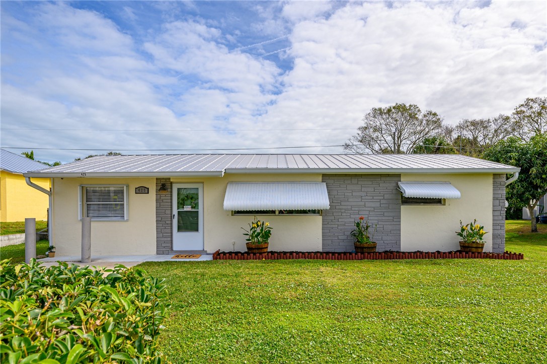 425 Easy Street