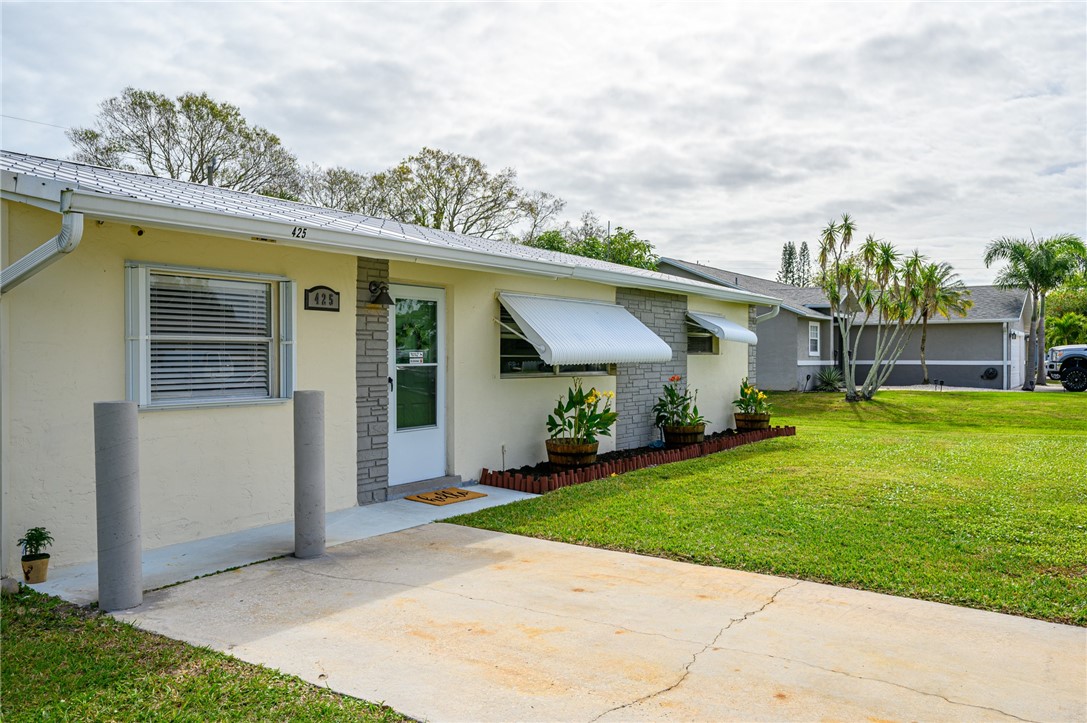 425 Easy Street