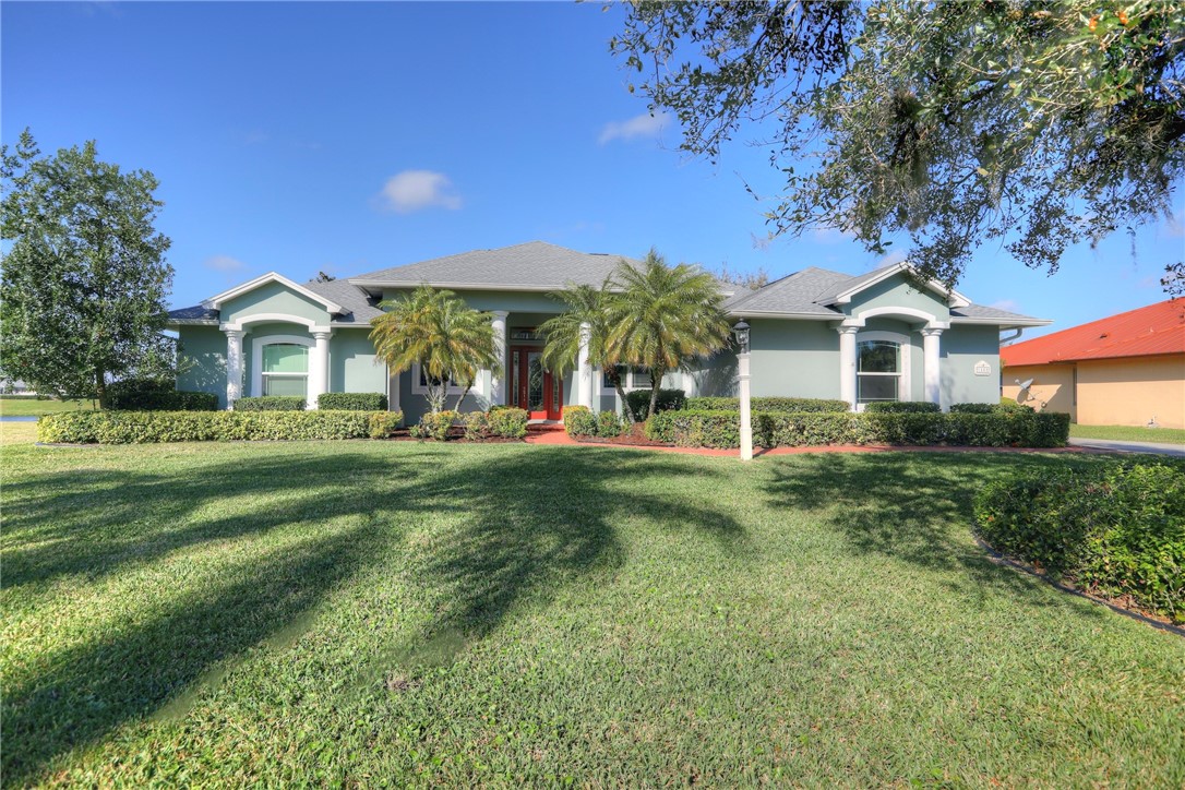 1568 Eagles Circle