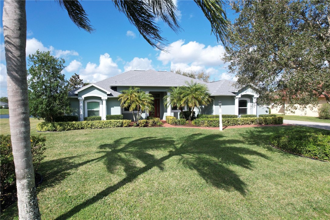 1568 Eagles Circle