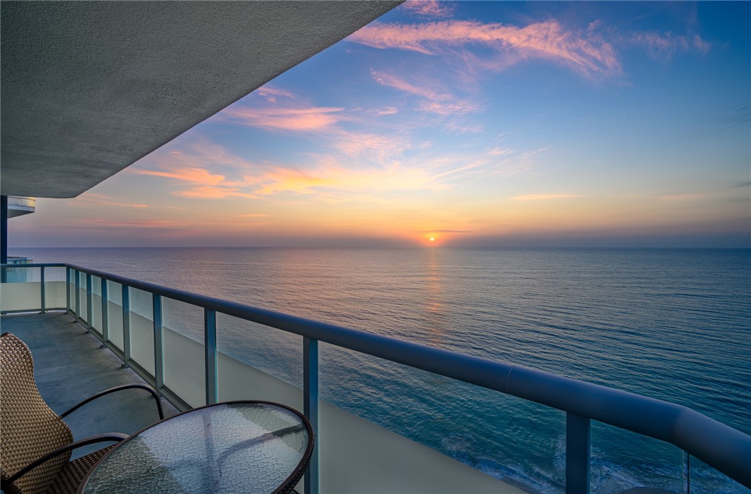 3554 Ocean Drive Ph4n Vero Beach Fl 32963 276225
