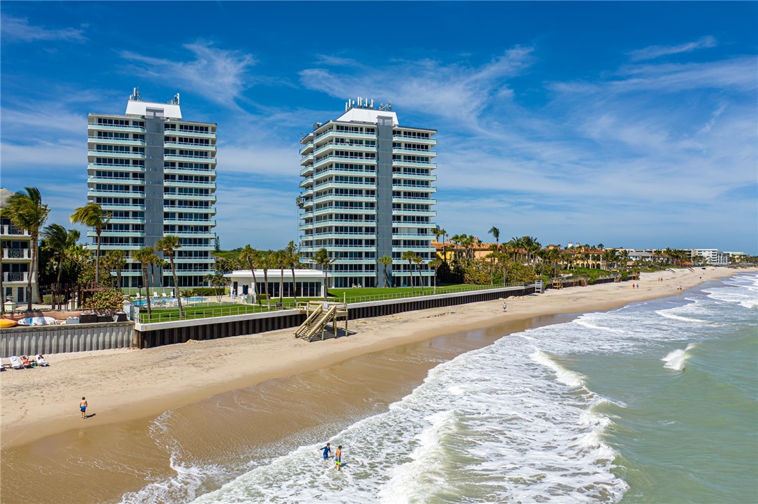 3554 Ocean Drive PH4N