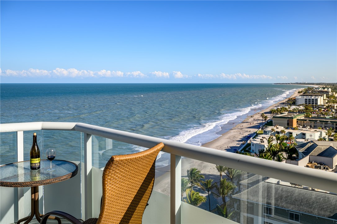 3554 Ocean Drive PH4N