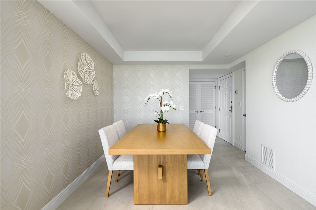 3554 Ocean Drive PH4N